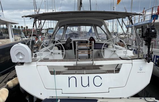 Sailboat Beneteau Oceanis 48 14.6m