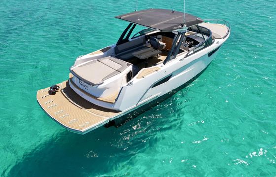 Motorboat Alfastreet Marine 28 430hp