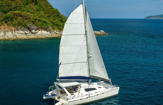 Catamaran Robertson &amp; Caine Leopard 47 Pc 14.3m