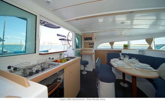 Catamaran Lagoon Lagoon 380 11.45m