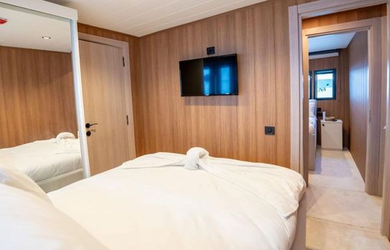 Motor yacht Almila 2024