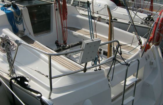 Sailboat JEANNEAU Sun Fast 32 9.6m