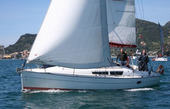 Sailboat JEANNEAU Sun Fast 32 9.6m