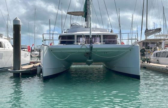Catamaran Catana Group Bali 4.3 13m