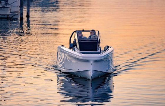 Motorboat AXOPAR 22 SPYDER 175hp