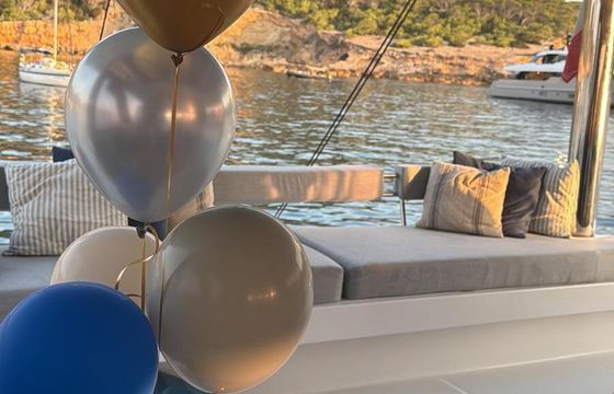 Catamaran Bali - Catana 5.4 LUXE AMUR 16.8m