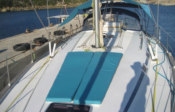 Sailboat Bavaria 44 13.9m