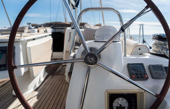 Sailboat Beneteau Oceanis 40 12m