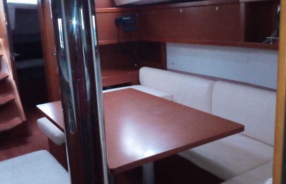 Sailboat Beneteau Oceanis 48.5 14.8m