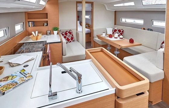 Sailboat Jeanneau SUN ODYSSEY 410 11.99m