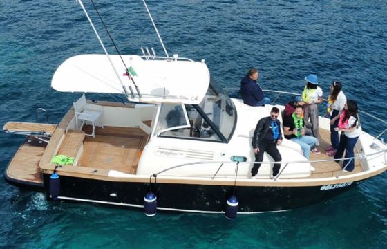 Motorboat portofino Marine 750 WA 400hp