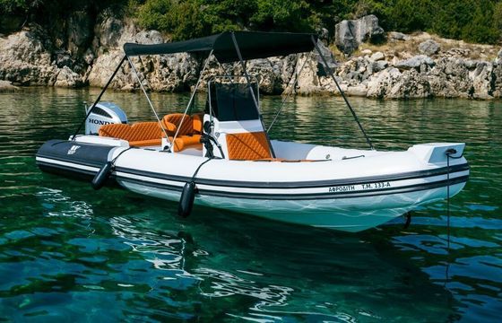 RIB Tiger Marine 7.4 250hp