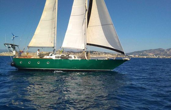 Sailboat EVJF, Séminaire, anniversaire, initiation Goelette de 50 pieds 15.25m