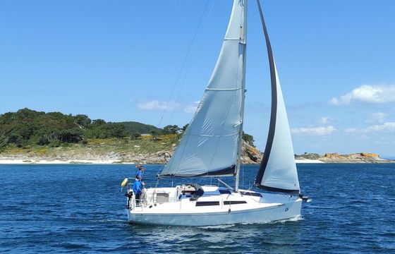 Sailboat Hanse 315 9.62m