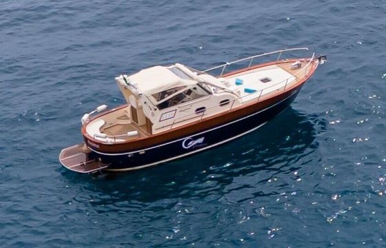 Motorboat Apreamare 10 570hp
