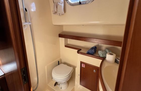 Motorboat Apreamare 10 570hp