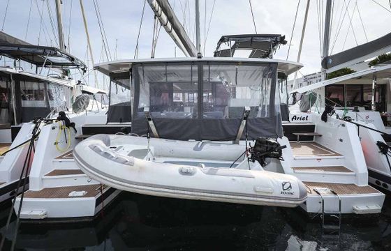 Catamaran Fountaine Pajot Fountaine Pajot Astrea 42 - 4 + 1 cab. 12m