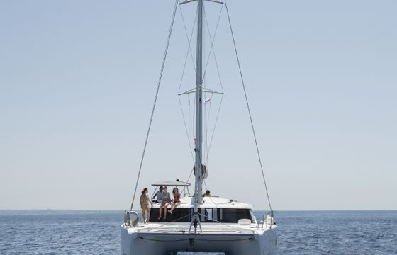 Catamaran Fountaine Pajot Astréa 42 12.58m