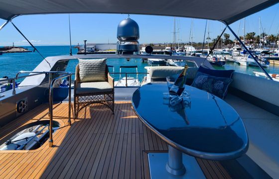 Motor yacht Firebird 68 2100hp