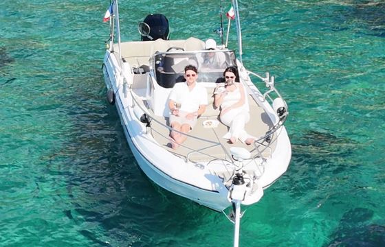 Motorboat Ranieri Next 240 sh 250hp