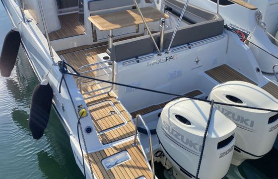 Motorboat Jeanneau Cap Camarat 9.0 Wa 400hp