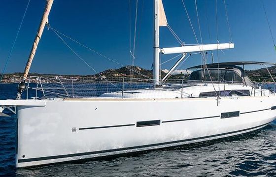 Sailboat DUFOUR 460 GL 14.15m