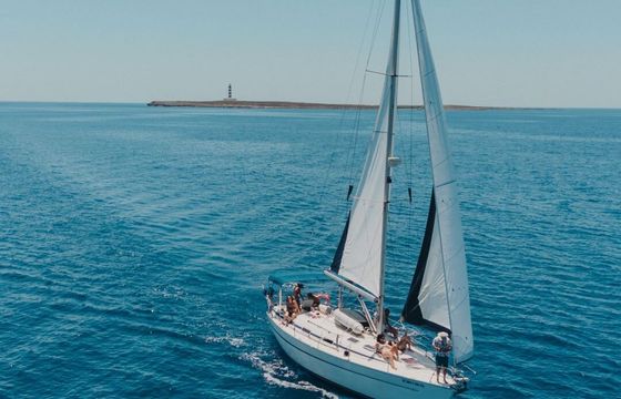 Sailboat Bavaria 40 12m