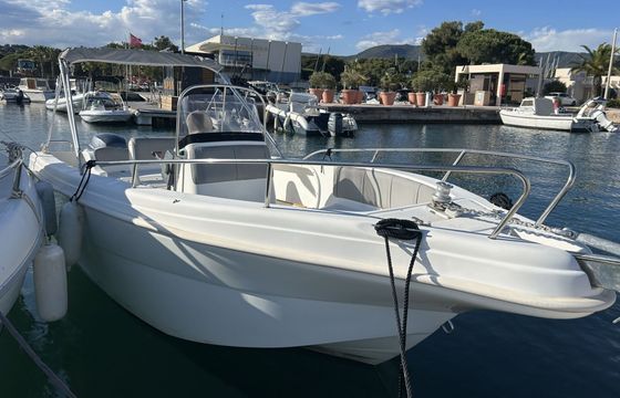 Motorboat Karelas Georgios &amp; Co Karel F19 115hp