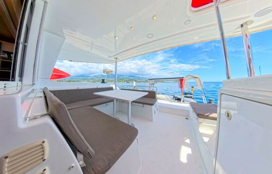 Catamaran Lagoon Lagoon 400 S2 11.97m