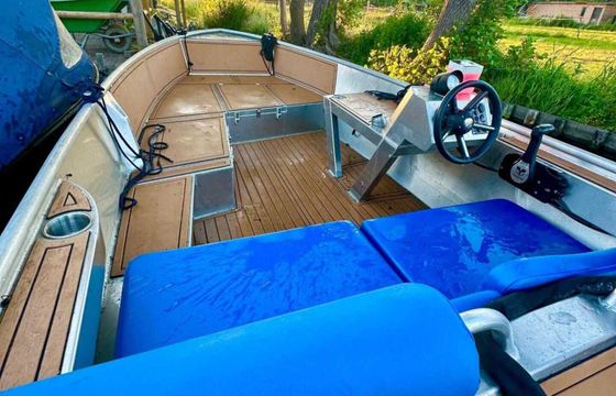 Motorboat Cryolite Cryolite 585 30hp