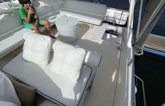 Motorboat Princess 45 fly 619hp