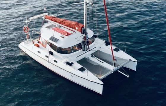 Catamaran Aventura 37 11m