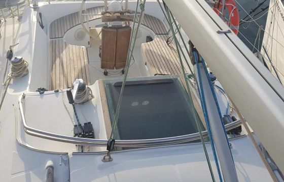 Sailboat Beneteau OCEANIS 321 10m