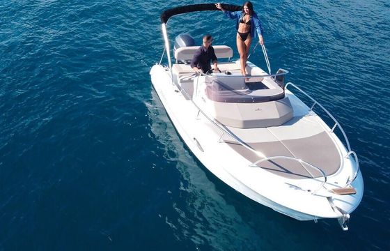 Motorboat Mingolla Brava 22 WA 200hp