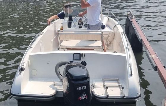 Boat without licence  Molinari 500 40hp