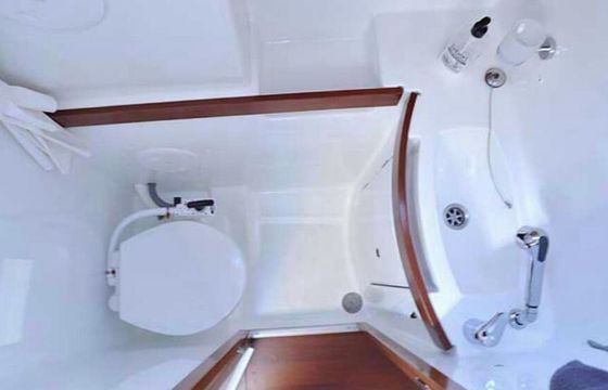 Sailboat Beneteau Oceanis 43 13.26m