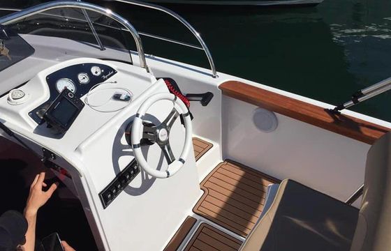 Motorboat Aquabat Sport Infinity 21 140hp
