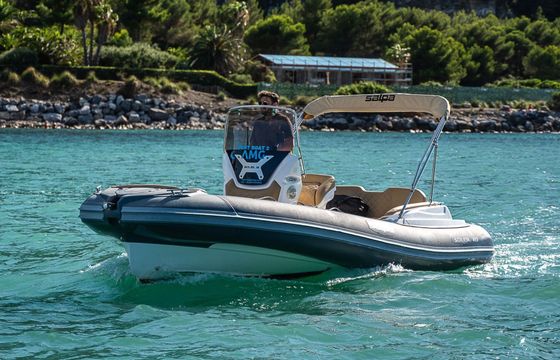 Boat without licence  Salpa Soleil 18 40hp