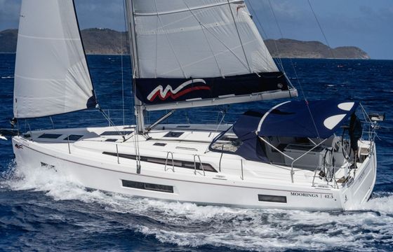 Sailboat Moorings 42.3 12m