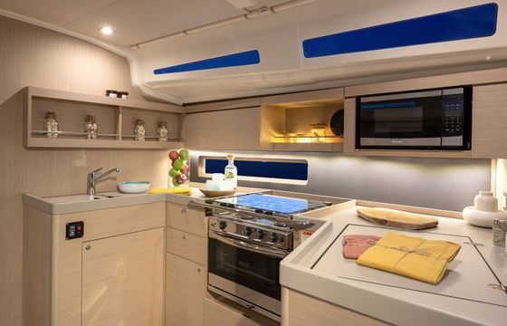 Sailboat Moorings 42.3 12m