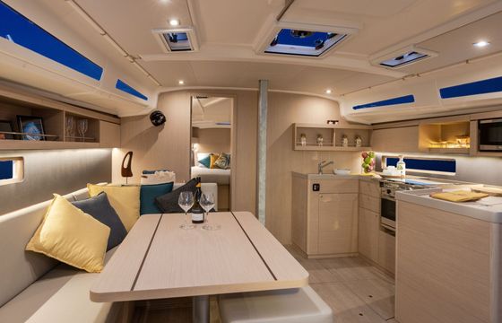 Sailboat Moorings 42.3 12m