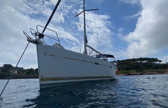 Sailboat Beneteau Oceanis 393 Clipper 12m