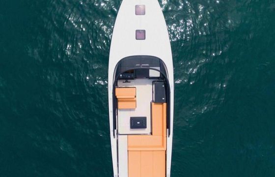 Motorboat Vandutch Marine 40 740hp