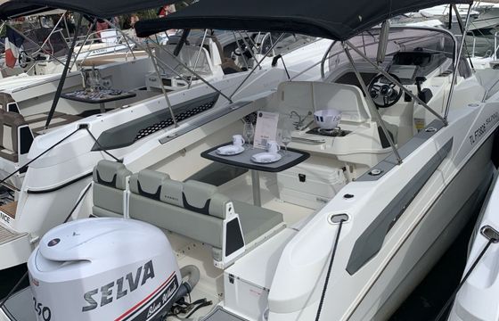 Motorboat Karnic SL 702 250hp