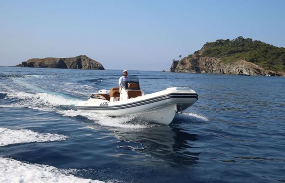 RIB Bsc 67 200hp