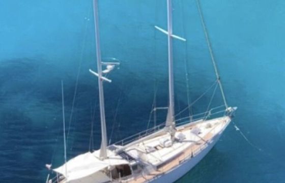 Sailboat Amel Maramu 14m