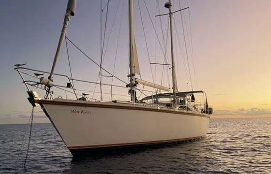Sailboat Amel Maramu 14m
