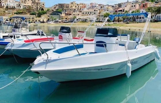 Boat without licence  Blumax 19 Open 40hp