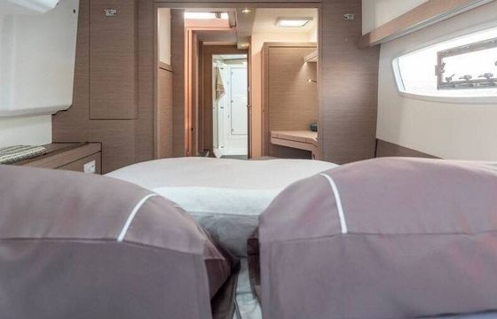 Catamaran Fountaine Pajot ISLA 40 12m