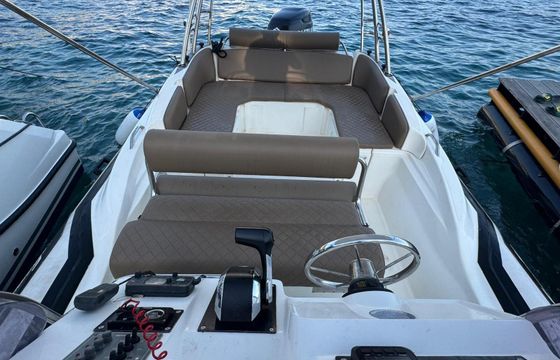 Motorboat Zar Formenti 75 300hp